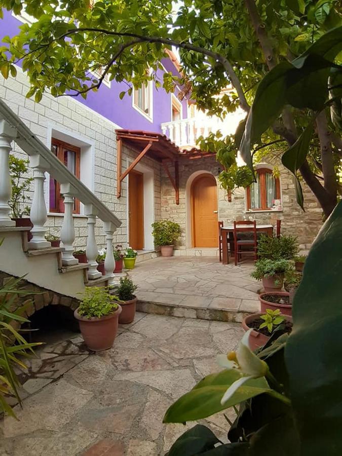 Guesthouse Hlias Gloria Μπεράτ Εξωτερικό φωτογραφία